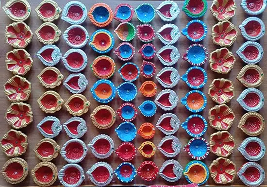 Painted diyas by kids at TMC, Mumbai