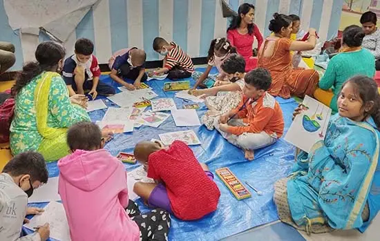 Kids painting workshop at TMC, Mumbai
