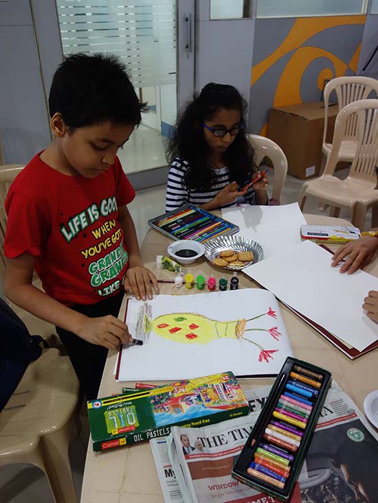 Art workshop for children of the employees of a software company at Pune