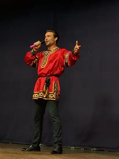 Singer Peter Zakharov at Russian Dance and Music concert at Pune