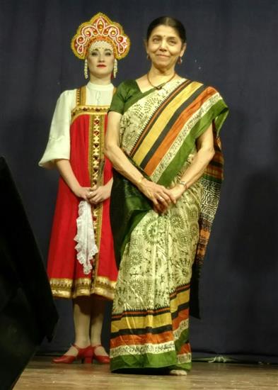 Dr Sucheta Bhide Chapekar at Russian Dance and Music concert at Pune