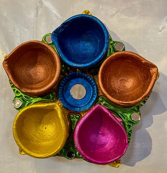 Diyas at Art India Foundation stall at Deepotsav 2022