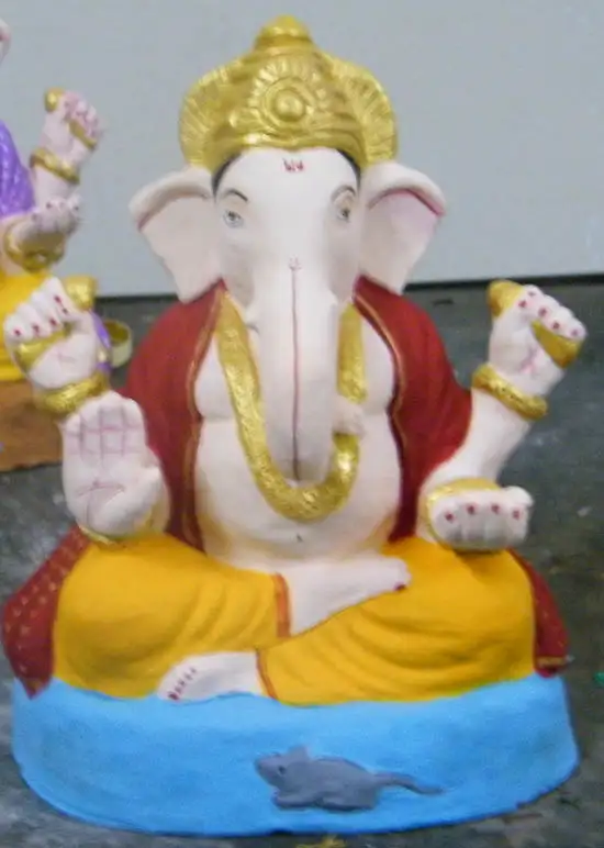 Eco-friendly ganesh idol made by volunteer Sahil Bhattad