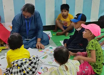 Kids art workshop to paint Ghada for Navratri