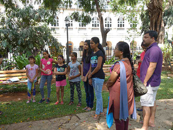 Participants of all age groups at Outdoor painting workshop 