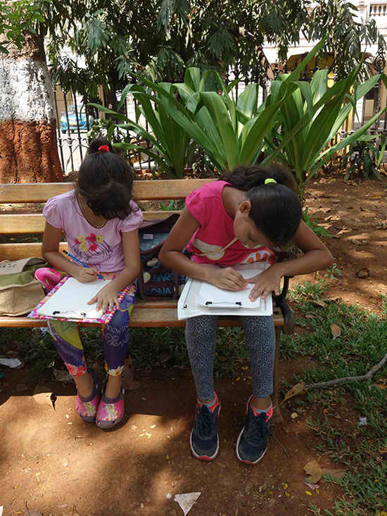 Outdoor sketching workshop for children 1