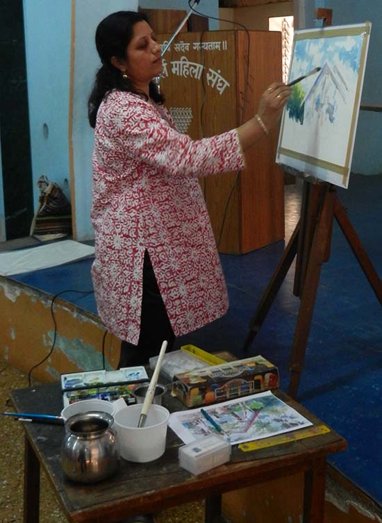 Chitra Vaidya demonstrating watercolour painting