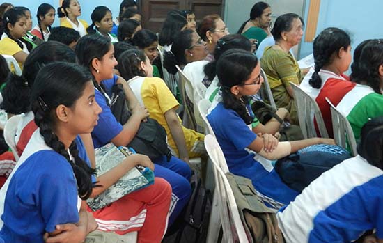 Girls from Madhavrao Bhagwat High School looking at demonstration